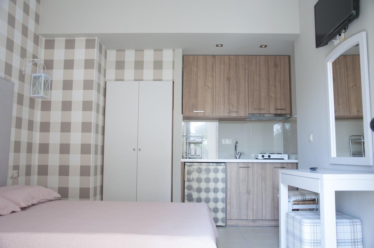 Ariadnes Holiday Accommodation Apidias Lakos Стая снимка